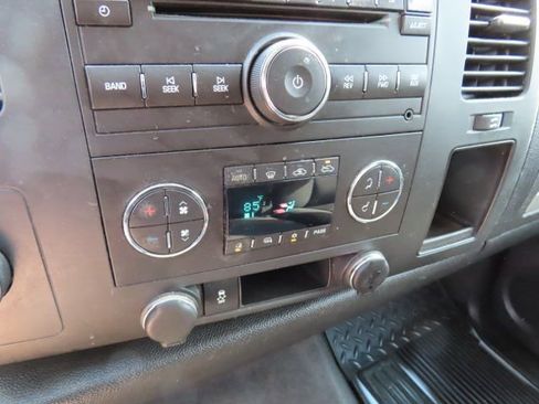 Used 2011 Chevrolet Silverado 1500 LT w/ All-Star Edition image 23