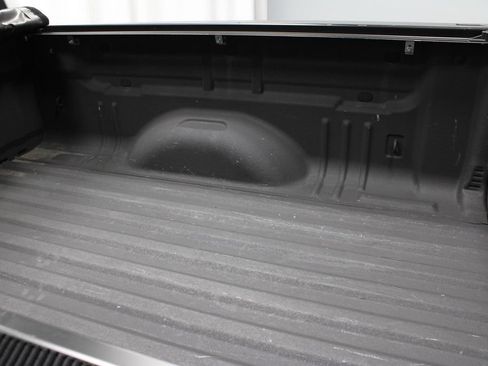 Used 2019 Chevrolet Colorado W/T w/ Custom Special Edition RWD image 14