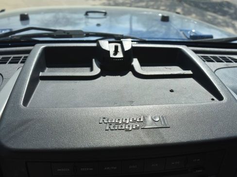 Used 2009 Jeep Wrangler X image 17