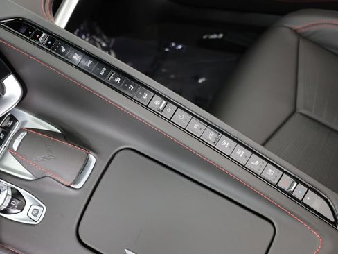 Used 2025 Chevrolet Corvette Z06 w/ Z07 Performance Package RWD image 25