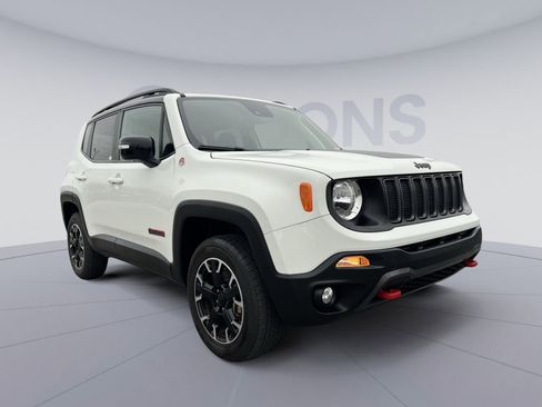 Used 2023 Jeep Renegade Trailhawk AWD/4WD image 18