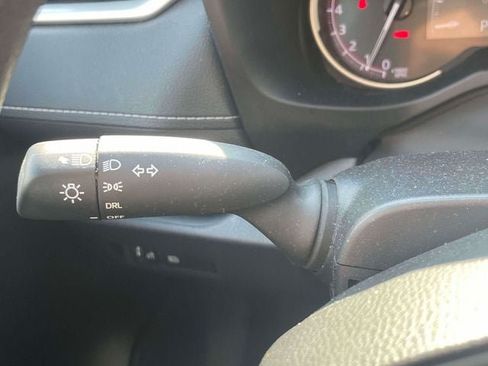 Used 2025 Toyota RAV4 LE AWD/4WD image 24