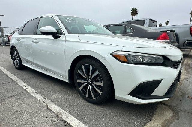 Used 2024 Honda Civic EX image 2