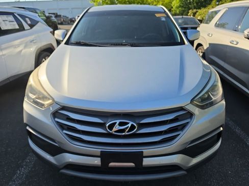 Used 2018 Hyundai Santa Fe Sport FWD image 5