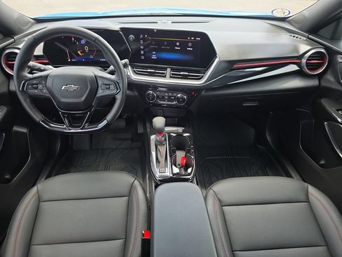 Used 2024 Chevrolet Trax RS w/ Driver Confidence Package FWD image 13