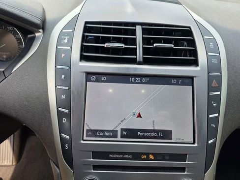 Used 2020 Lincoln MKZ Reserve w/ Elements Package FWD image 10