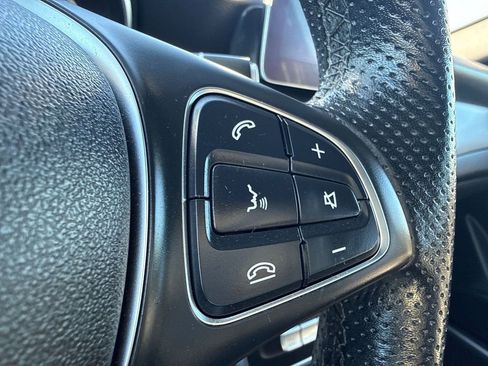 Used 2019 Mercedes-Benz GLA 250 4MATIC image 23