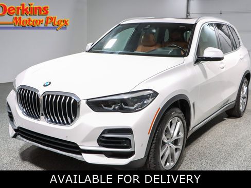 Used 2023 BMW X5 sDrive40i w/ Climate Comfort Package RWD image 1