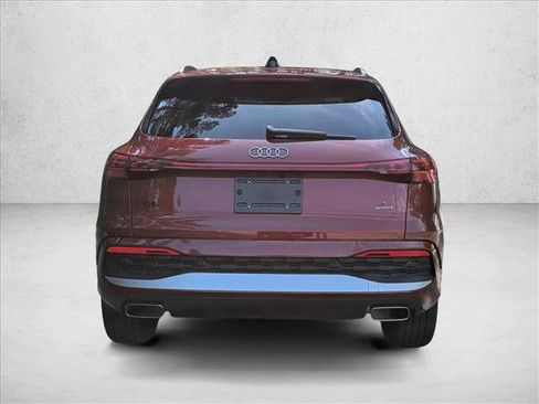 Used 2025 Audi Q5 Premium Plus w/ Premium Plus AWD/4WD image 7