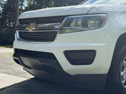 Used 2018 Chevrolet Colorado LT w/ Safety Package RWD image 33
