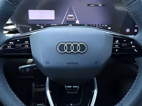 New 2026 Audi SQ5 Premium Plus AWD/4WD image 18