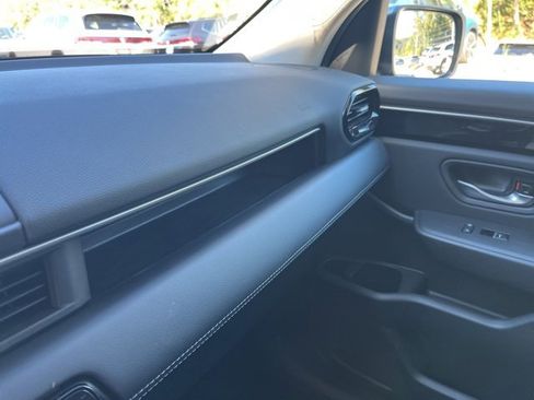 Used 2025 Honda Pilot EX-L image 30