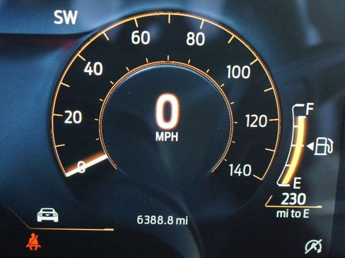 Used 2024 Ford Mustang Premium image 4