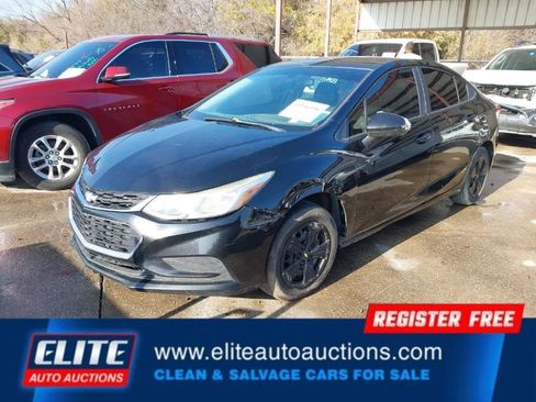 Used 2017 Chevrolet Cruze LS image 3