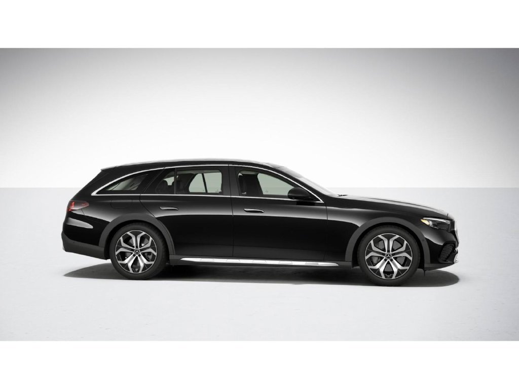 Used 2024 Mercedes-Benz E 450 4MATIC All-Terrain Wagon image 15