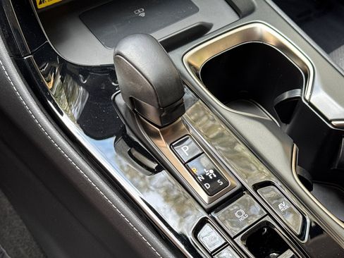 Used 2024 Lexus NX 350h AWD image 17