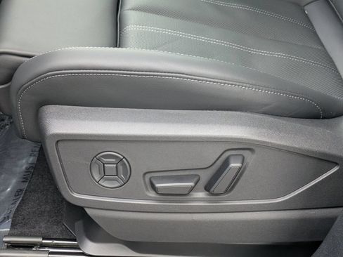 New 2026 Audi Q5 Premium Plus AWD/4WD image 25