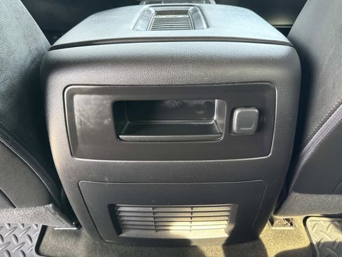 Used 2016 GMC Sierra 1500 SLT w/ SLT Premium Package image 21