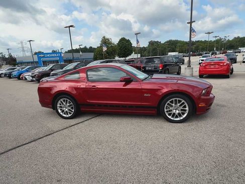 Used 2014 Ford Mustang GT Premium w/ Comfort Package RWD image 9