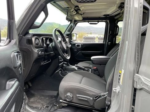 Used 2020 Jeep Wrangler Unlimited Sport S image 12