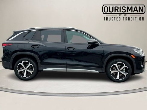 New 2026 Volkswagen Tiguan SE image 2
