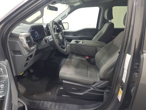 Used 2023 Ford F150 XLT w/ XTR Package image 7