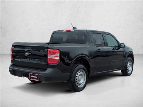 Certified 2025 Ford Maverick XL w/ 4K Tow Package image 6