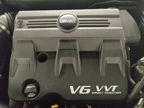 Used 2015 GMC Terrain SLE w/ Chrome Edition image 30