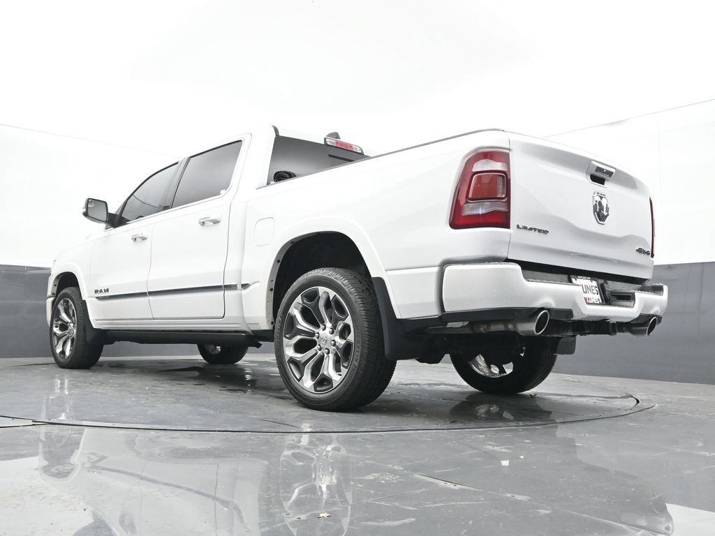 Used 2019 RAM 1500 Limited w/ Body Color Bumper Group AWD/4WD image 29