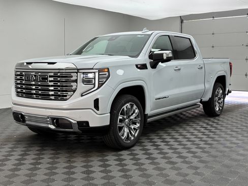 New 2026 GMC Sierra 1500 Denali w/ Denali Reserve Package AWD/4WD image 2