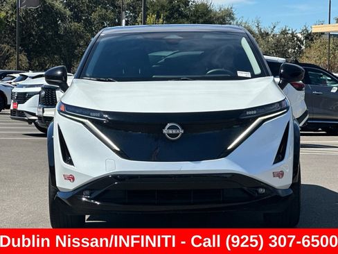 Used 2023 Nissan Ariya FWD image 9