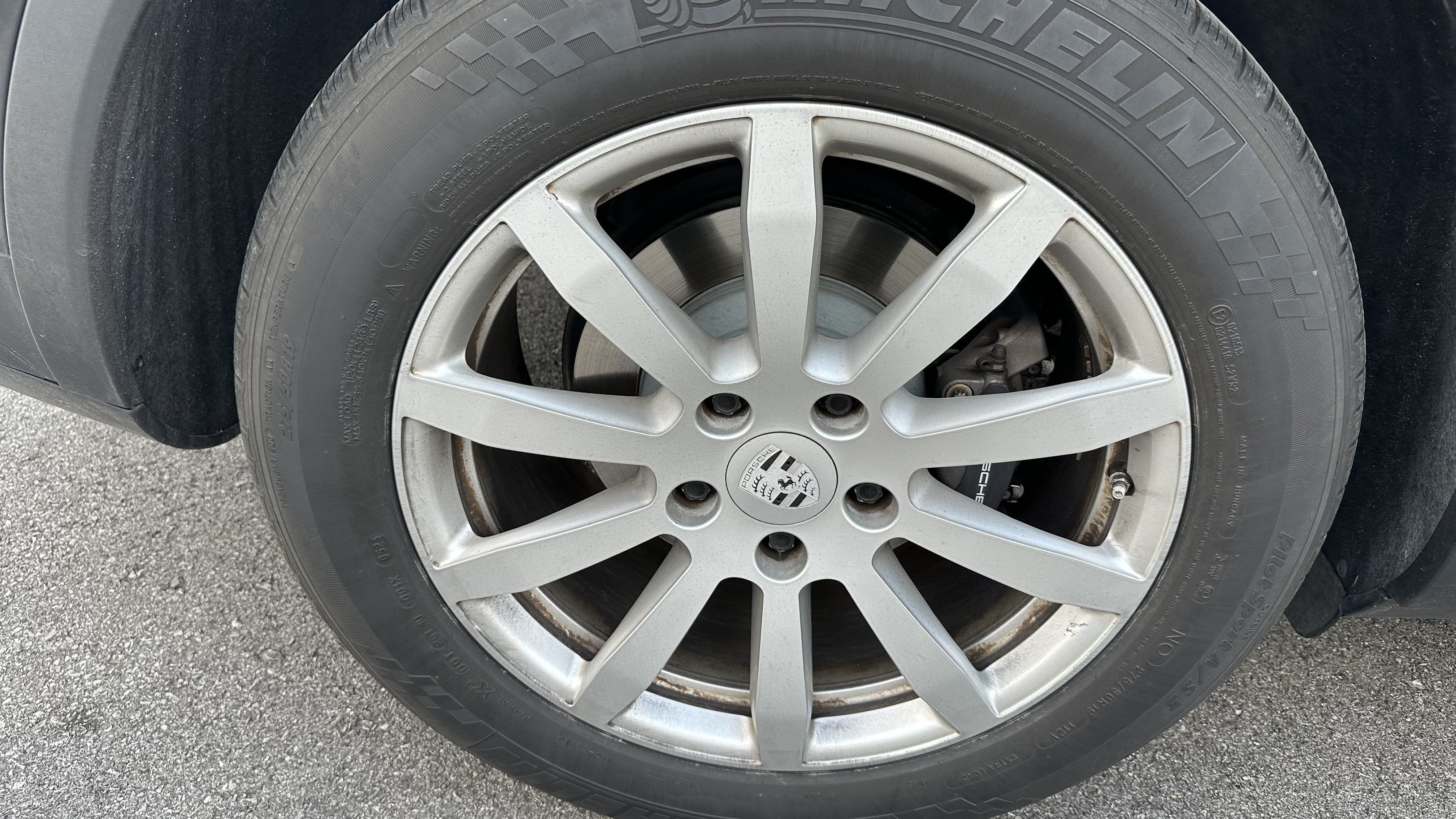 Used 2020 Porsche Cayenne AWD/4WD image 14