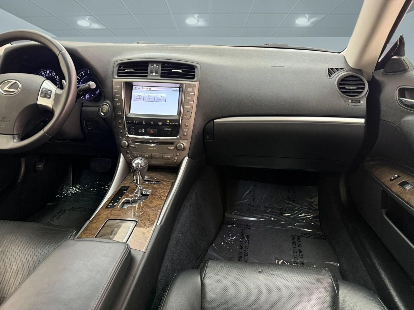 Used 2012 Lexus IS 350C RWD image 30