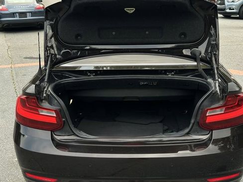 Used 2017 BMW 230i Convertible image 43
