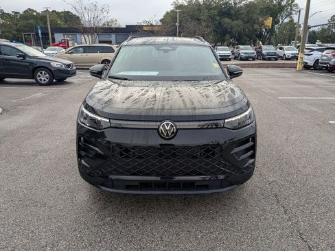 New 2026 Volkswagen Tiguan SE R-Line FWD image 11