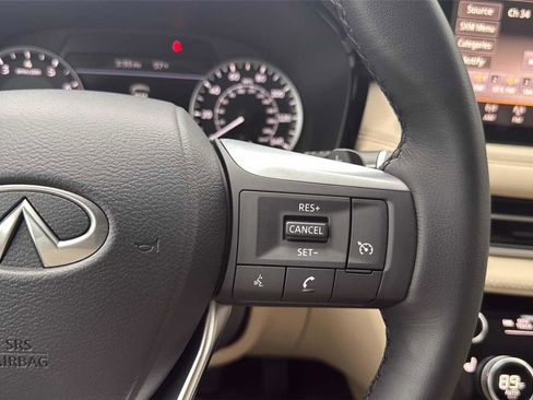 Certified 2025 INFINITI QX60 Pure w/ Cargo Package image 18