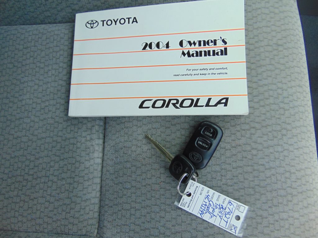Used 2004 Toyota Corolla LE FWD image 10
