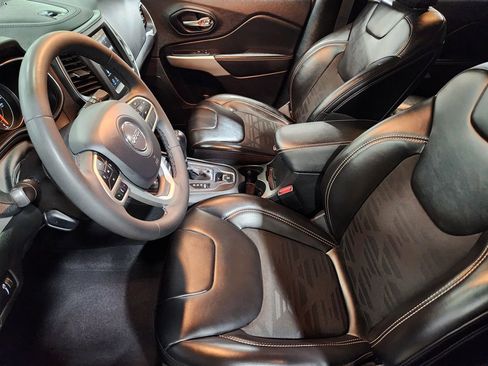 Used 2022 Jeep Cherokee Latitude w/ Sun & Sound Group image 29