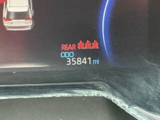 Used 2024 Toyota RAV4 LE AWD/4WD image 28