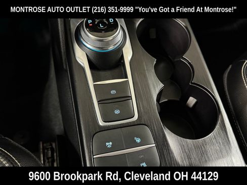 Used 2022 Ford Escape Titanium w/ Titanium Premium Package image 22