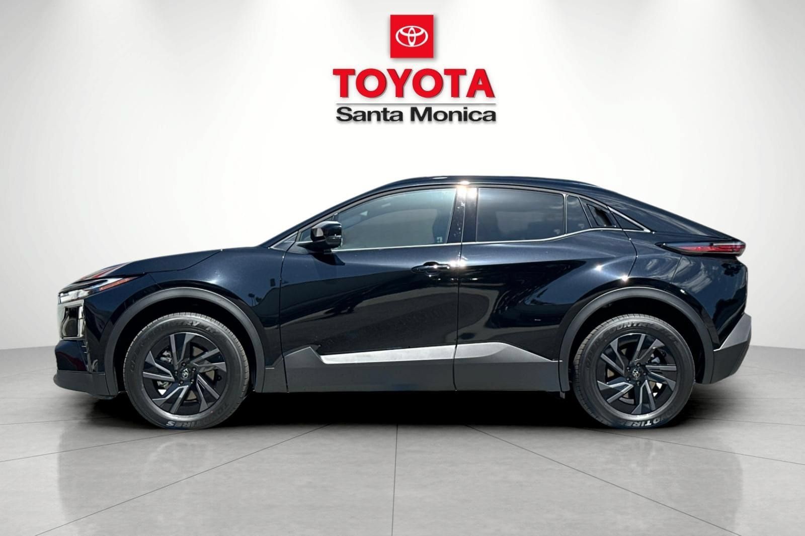 New 2026 Toyota C-HR AWD/4WD image 8