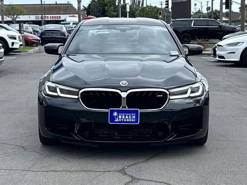 Used 2023 BMW M5 w/ Executive Package image 2