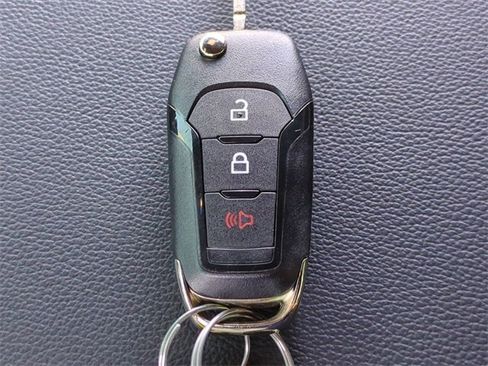 Certified 2022 Ford F150 XLT w/ Equipment Group 301A Mid image 26