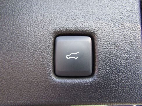 New 2026 Ford Escape SE image 17