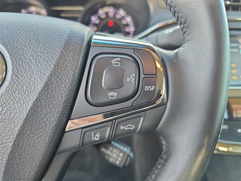 Used 2017 Toyota Avalon Touring image 23