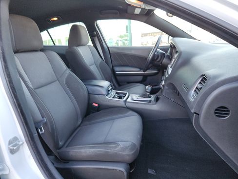 Used 2022 Dodge Charger SXT image 15