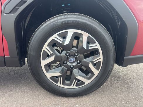 Used 2025 Subaru Forester image 27