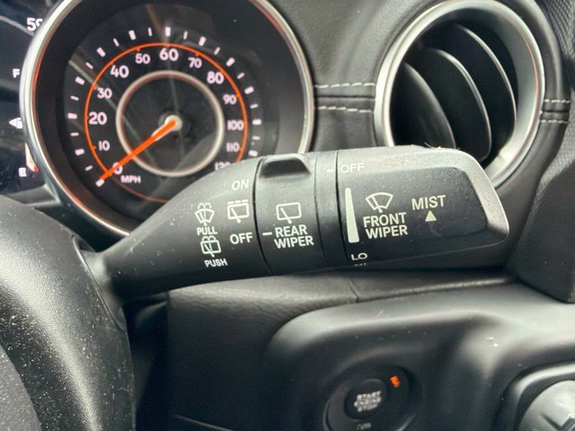 Certified 2020 Jeep Wrangler Unlimited Sahara w/ LED Lighting Group AWD/4WD image 20