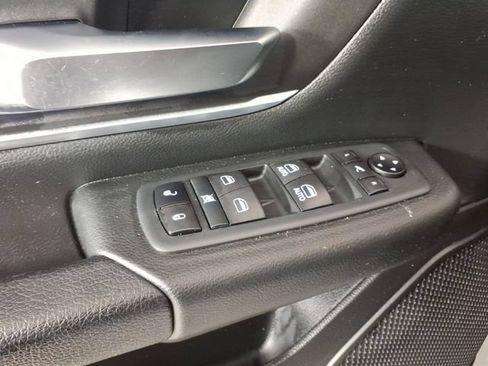Used 2021 RAM 1500 Big Horn AWD/4WD image 14