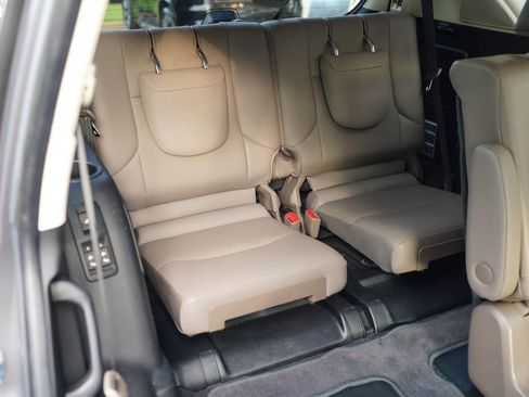 Used 2021 Lexus GX 460 Premium w/ Accessory Package AWD/4WD image 27